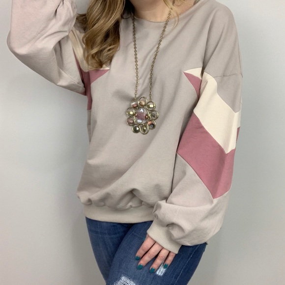 easel Tops - Block Party Pullover Easel M